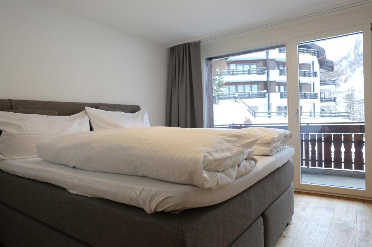 Bolero 4.5 Dachzimmerwohnung Цермат Екстериор снимка