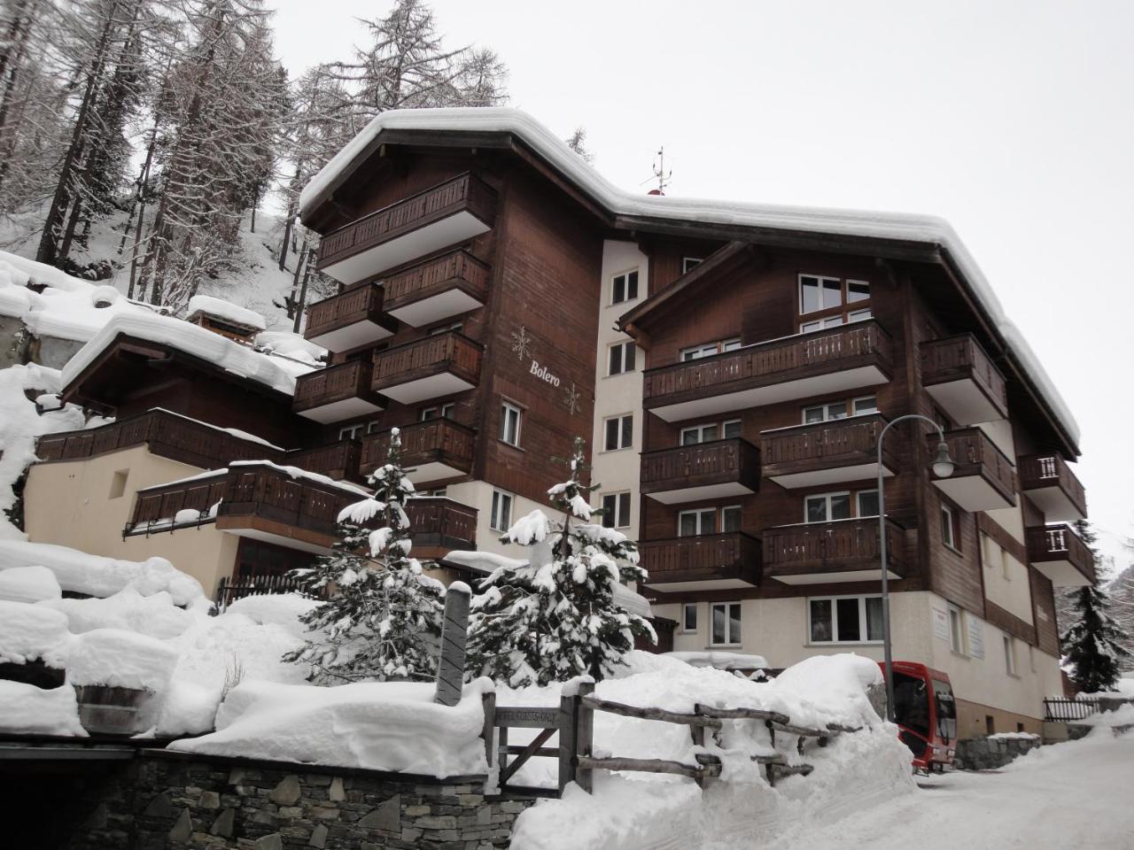 Bolero 4.5 Dachzimmerwohnung Цермат Екстериор снимка